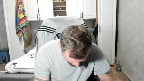 Snapshot of alexyno2020 chatting on 10-25-25, 06:35 alexyno2022 ONLYFANS online show from 10-25-25, 06:35