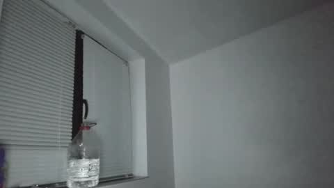 Snapshot of alfiesolomons87 chatting on 01-14-25, 08:15 alfiesolomons87 online show from 01-14-25, 08:15