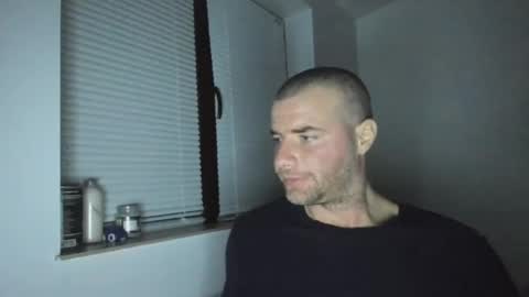 Snapshot of alfiesolomons87 chatting on 01-31-25, 08:33 alfiesolomons87 online show from 01-31-25, 08:33