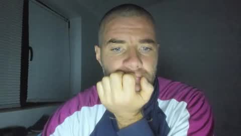 Snapshot of alfiesolomons87 chatting on 10-06-25, 03:15 alfiesolomons87 online show from 10-06-25, 03:15