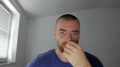 Snapshot of alfiesolomons87 chatting on 10-09-25, 08:56 alfiesolomons87 online show from 10-09-25, 08:56