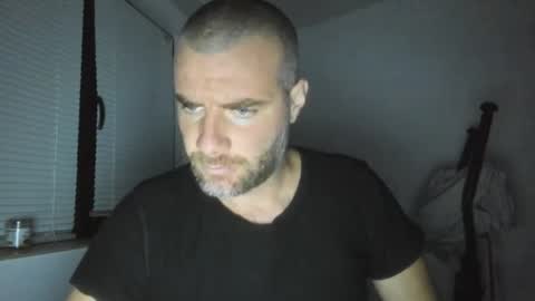 Snapshot of alfiesolomons87 chatting on 10-20-25, 03:29 alfiesolomons87 online show from 10-20-25, 03:29