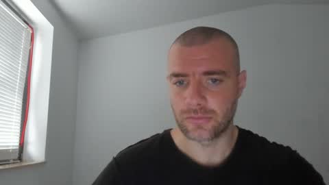 Snapshot of alfiesolomons87 chatting on 11-10-25, 08:02 alfiesolomons87 online show from 11-10-25, 08:02