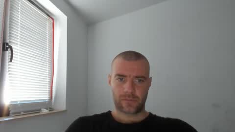 Snapshot of alfiesolomons87 chatting on 11-11-25, 09:09 alfiesolomons87 online show from 11-11-25, 09:09