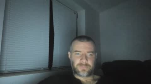 alfiesolomons87 online show from 02-12-26, 09:21