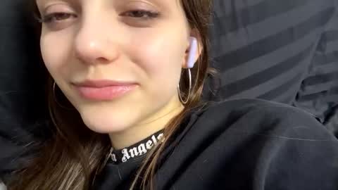 Snapshot of alfrediamordino chatting on 11-23-25, 02:22 Alice online show from 11-23-25, 02:22