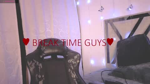 Carolina Join The Fan Club  online show from 10-09-25, 01:58