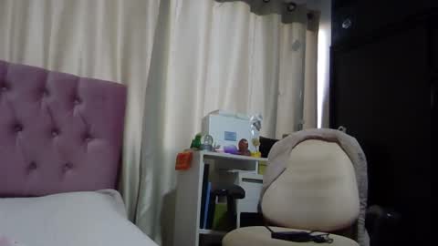 Snapshot of alia_lombardi chatting on 12-11-24, 12:34 Alia Anjali online show from 12-11-24, 12:34