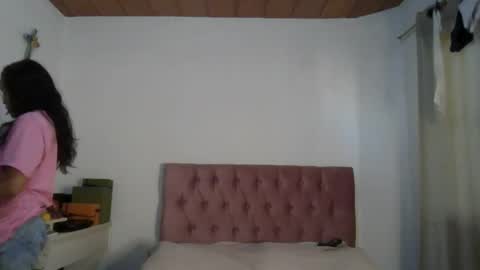 Snapshot of alia_lombardi chatting on 01-22-25, 12:49 Alia Anjali online show from 01-22-25, 12:49