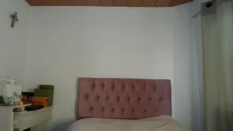 Snapshot of alia_lombardi chatting on 01-27-25, 12:58 Alia Anjali online show from 01-27-25, 12:58