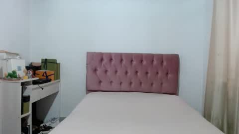 Snapshot of alia_lombardi chatting on 09-30-25, 12:32 Alia Anjali online show from 09-30-25, 12:32