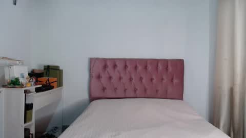 Snapshot of alia_lombardi chatting on 10-10-25, 12:37 Alia Anjali online show from 10-10-25, 12:37