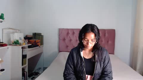 Snapshot of alia_lombardi chatting on 10-11-25, 01:53 Alia Anjali online show from 10-11-25, 01:53