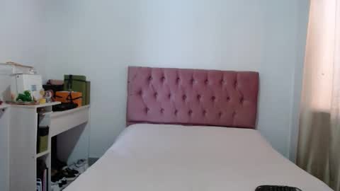 Snapshot of alia_lombardi chatting on 10-13-25, 01:00 Alia Anjali online show from 10-13-25, 01:00