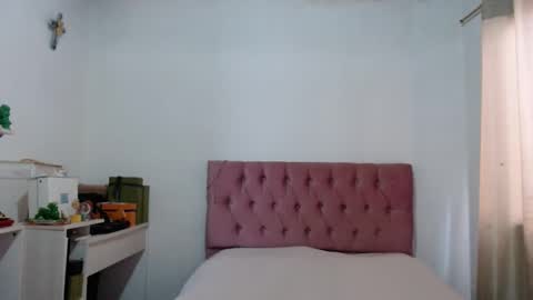 Snapshot of alia_lombardi chatting on 10-27-25, 12:31 Alia Anjali online show from 10-27-25, 12:31