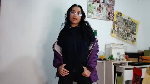 Snapshot of alia_lombardi chatting on 11-26-25, 02:29 Alia Anjali online show from 11-26-25, 02:29