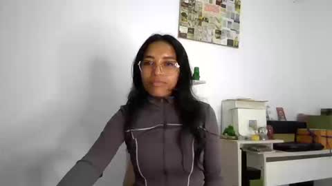 Alia      Anjali  online show from 03-10-26, 01:05