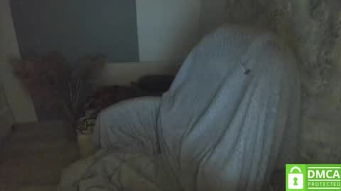 Snapshot of aliaa_ chatting on 07-11-26, 10:00 aliaa_ online show from 07-11-26, 10:00