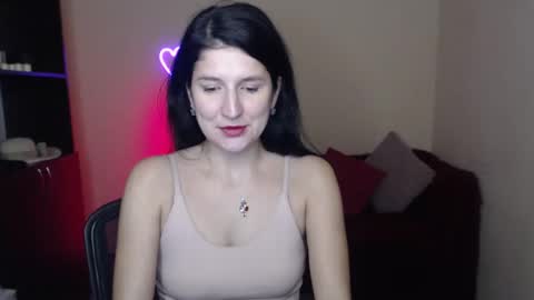 Alianna online show from 02-02-25, 12:24