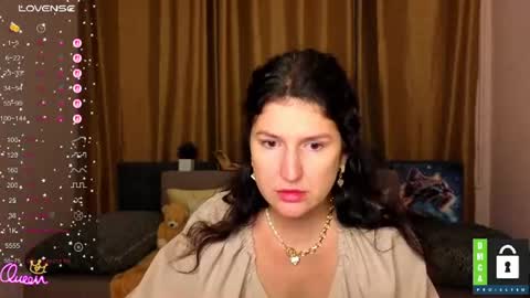 Snapshot of alianna_solo_kiss chatting on 06-09-26, 05:19 Alianna online show from 06-09-26, 05:19
