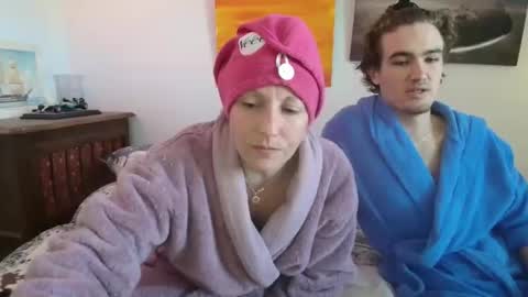 Snapshot of alice8363 chatting on 02-25-26, 10:03 Alice online show from 02-25-26, 10:03