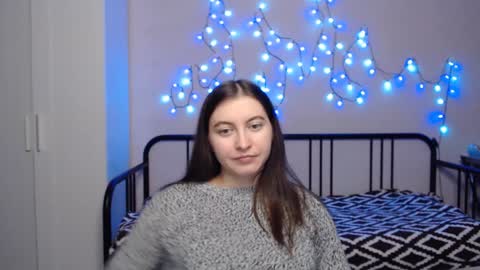 Snapshot of alice_________________________ chatting on 12-14-24, 09:35 Alice online show from 12-14-24, 09:35