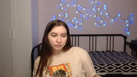 Snapshot of alice_________________________ chatting on 12-15-24, 10:15 Alice online show from 12-15-24, 10:15