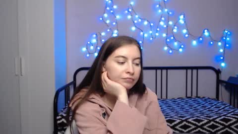 Snapshot of alice_________________________ chatting on 12-26-24, 05:19 Alice online show from 12-26-24, 05:19