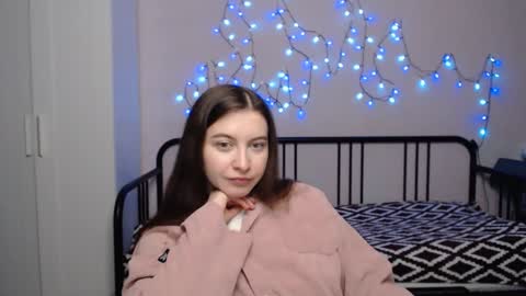 Snapshot of alice_________________________ chatting on 12-31-24, 01:30 Alice online show from 12-31-24, 01:30