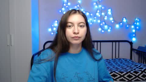 Snapshot of alice_________________________ chatting on 01-06-25, 09:54 Alice online show from 01-06-25, 09:54