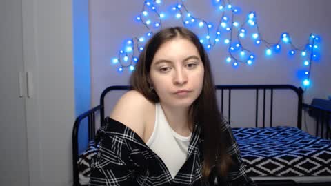 Snapshot of alice_________________________ chatting on 01-09-25, 08:01 Alice online show from 01-09-25, 08:01