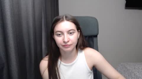 Snapshot of alice_________________________ chatting on 02-14-25, 12:30 Alice online show from 02-14-25, 12:30