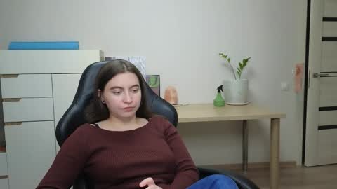 Alice online show from 03-21-26, 06:44