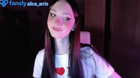 Alice Aris online show from 10-30-25, 05:46