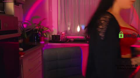 Snapshot of alice_bane chatting on 12-10-24, 08:38 A R Y A T I A online show from 12-10-24, 08:38