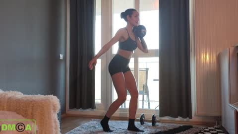 Snapshot of alice_bane chatting on 01-06-25, 11:07 A R Y A T I A online show from 01-06-25, 11:07