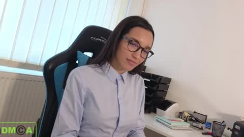 Snapshot of alice_bane chatting on 02-23-25, 02:04 A R Y A T I A online show from 02-23-25, 02:04