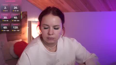 Snapshot of alice_bess chatting on 11-01-25, 09:11 Alice.....Welcome to my room Lets get to know each other better and have an unforgettable time online show from 11-01-25, 09:11