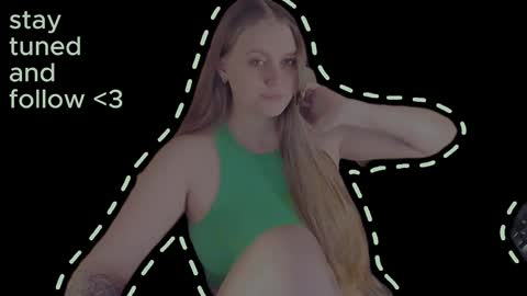 Snapshot of alice_dreamgirl_ chatting on 01-25-25, 12:05 Alice 3 online show from 01-25-25, 12:05