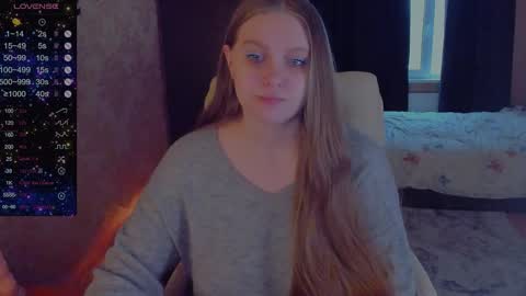 Snapshot of alice_dreamgirl_ chatting on 02-02-25, 11:19 Alice 3 online show from 02-02-25, 11:19