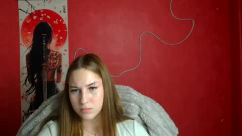 Snapshot of alice_dreamofu chatting on 07-30-26, 11:53 Alice online show from 07-30-26, 11:53