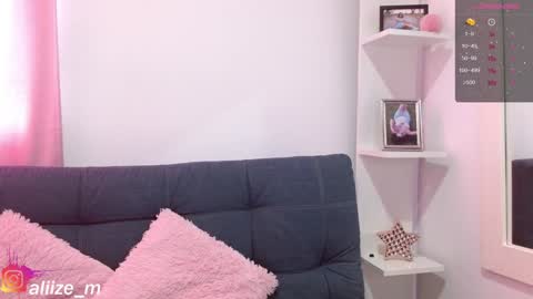 Snapshot of alice_dussan_ chatting on 12-08-24, 01:36 alice online show from 12-08-24, 01:36