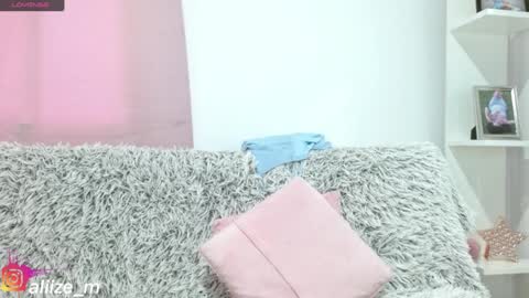 Snapshot of alice_dussan_ chatting on 02-28-25, 07:35 alice online show from 02-28-25, 07:35