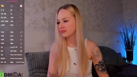 Alice online show from 10-10-25, 11:04