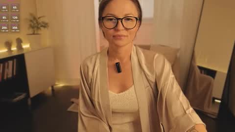 alice_eva online show from 09-15-25, 12:05