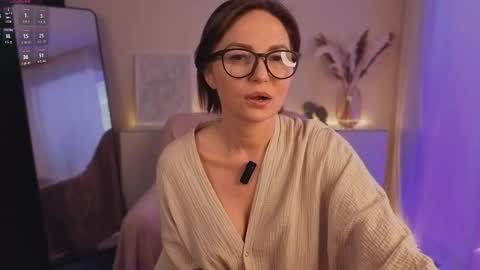 alice_eva online show from 03-25-26, 12:11