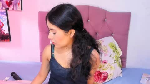 Snapshot of alice_evans12 chatting on 06-03-26, 02:08 Alice Sofia online show from 06-03-26, 02:08