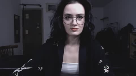 Snapshot of alice_glo chatting on 02-07-26, 09:18 Alice online show from 02-07-26, 09:18