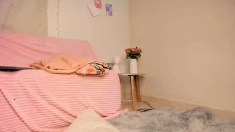 Snapshot of alice_guzman1 chatting on 03-07-25, 02:56 ALICE Alice guzman online show from 03-07-25, 02:56