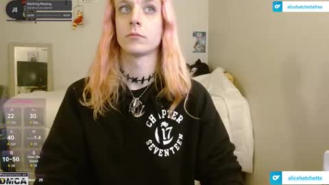 Alice Hatchette online show from 10-27-25, 11:58